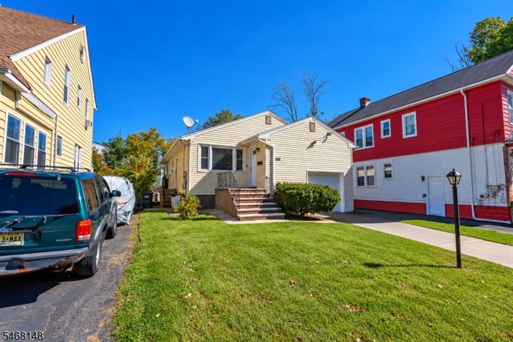 1107 Warren St, Roselle Boro, NJ 07203 — exterior