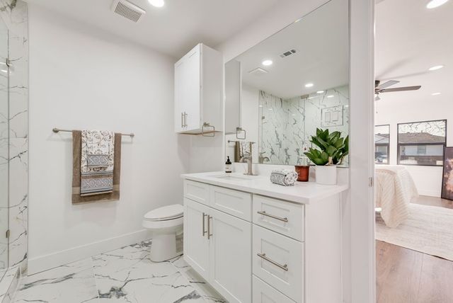 2505 Poinsettia Drive, Dallas, TX 75211