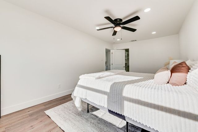 2505 Poinsettia Drive, Dallas, TX 75211