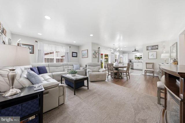 5679 BARBERRY CT, Frederick, MD 21703