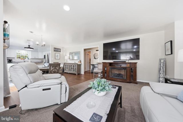 5679 BARBERRY CT, Frederick, MD 21703