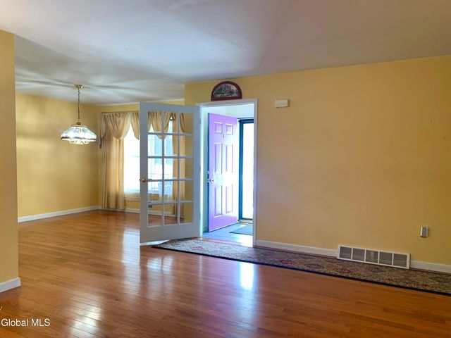 62 Nicole Drive, Queensbury, NY 12804