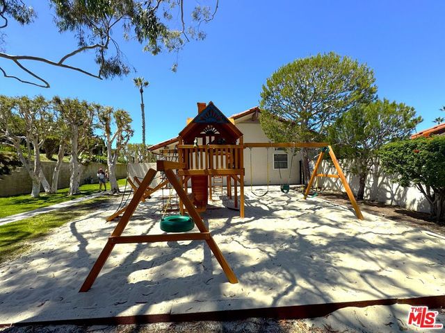 29500 Heathercliff Road 265, Malibu, CA 90265