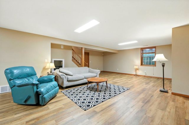 1502 Brookfield Court, Goshen, IN 46526