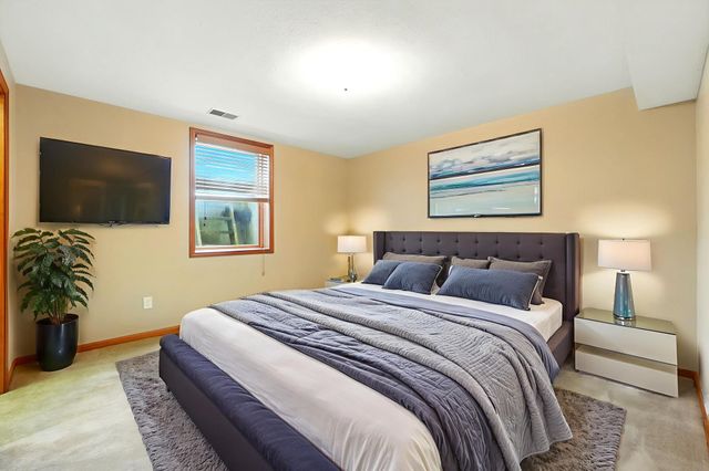 1502 Brookfield Court, Goshen, IN 46526