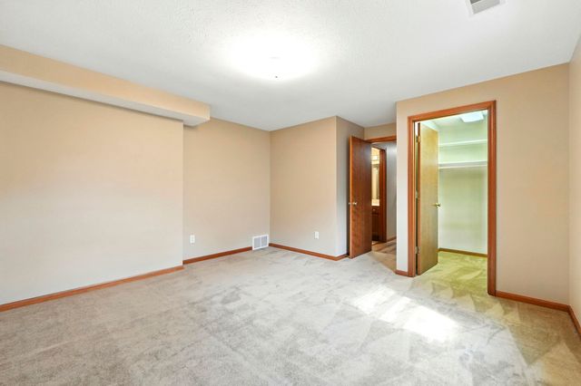 1502 Brookfield Court, Goshen, IN 46526