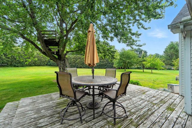 1502 Brookfield Court, Goshen, IN 46526