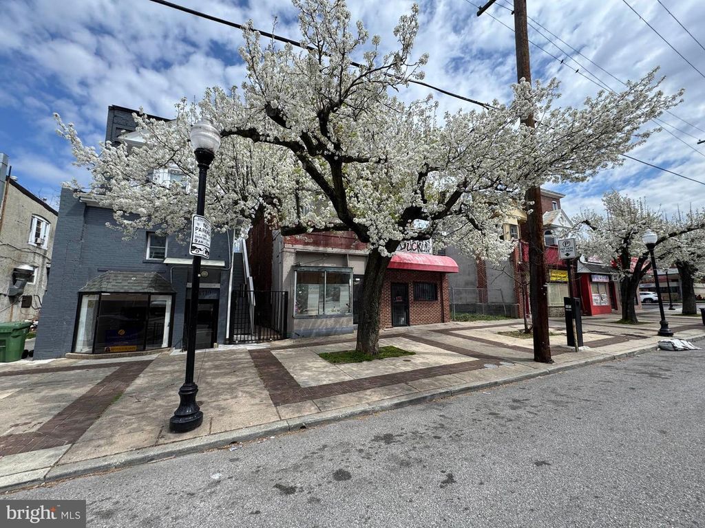 Image 17 of property listing at 4708 LIBERTY HEIGHTS AVE, Baltimore, MD 21207