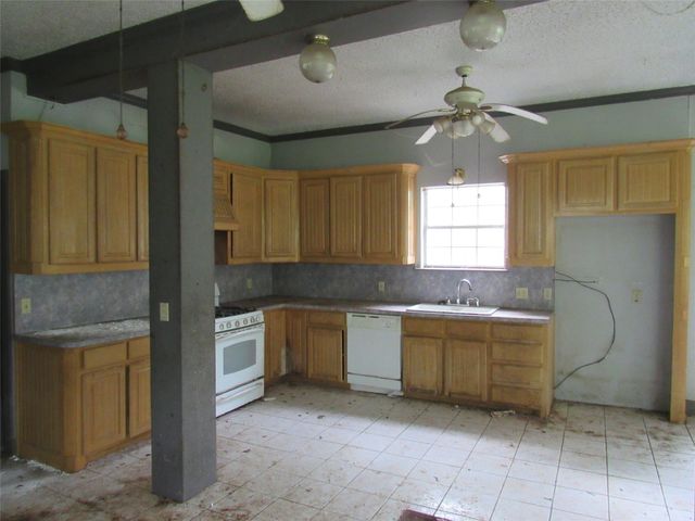 311 Craig Street, Hillsboro, TX 76645