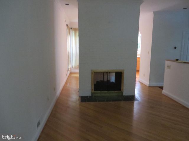 904 ORONOCO ST, Alexandria, VA 22314
