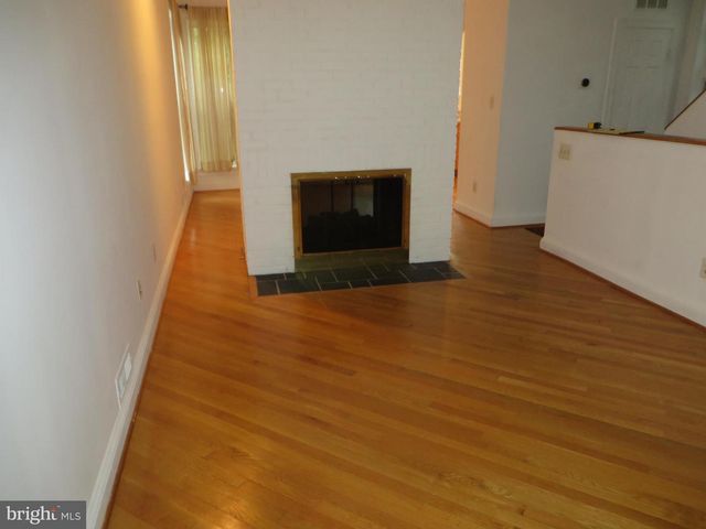 904 ORONOCO ST, Alexandria, VA 22314