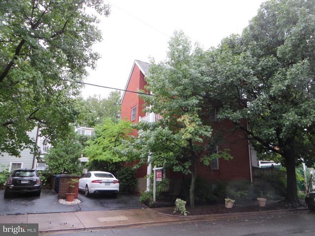 904 ORONOCO ST, Alexandria, VA 22314