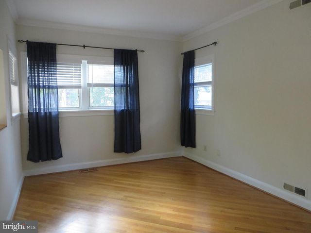 904 ORONOCO ST, Alexandria, VA 22314