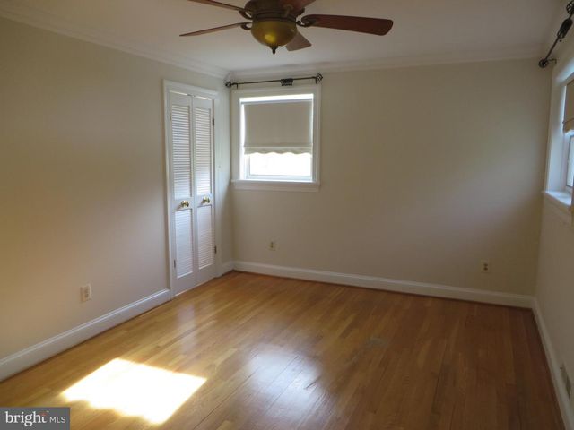 904 ORONOCO ST, Alexandria, VA 22314