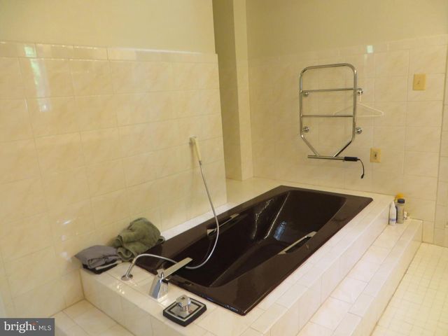 904 ORONOCO ST, Alexandria, VA 22314