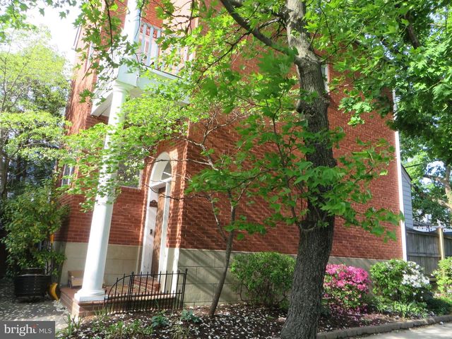 904 ORONOCO ST, Alexandria, VA 22314