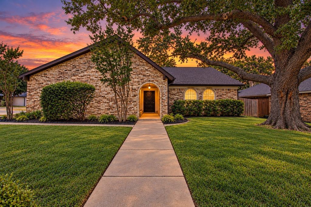 3824 Sugar Ridge Road, Fort Worth, TX 76133 — photo 2