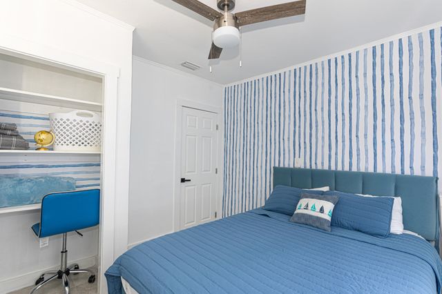 305 N Lakeside Drive, Lake Worth Beach, FL 33460