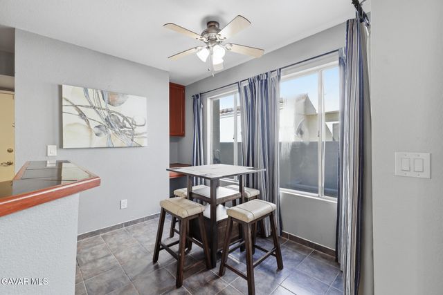 37940 42nd Street Apt 136, Palmdale, CA 93552