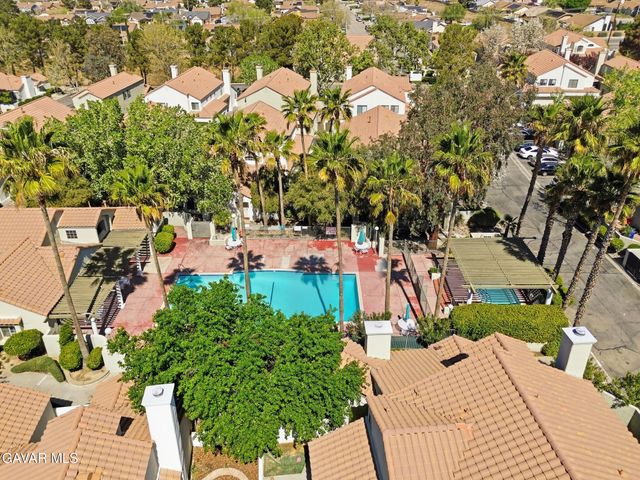 37940 42nd Street Apt 136, Palmdale, CA 93552