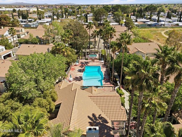 37940 42nd Street Apt 136, Palmdale, CA 93552