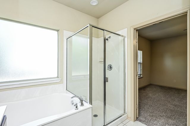 1013 Jodie Drive, Weatherford, TX 76087