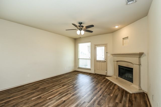 1013 Jodie Drive, Weatherford, TX 76087