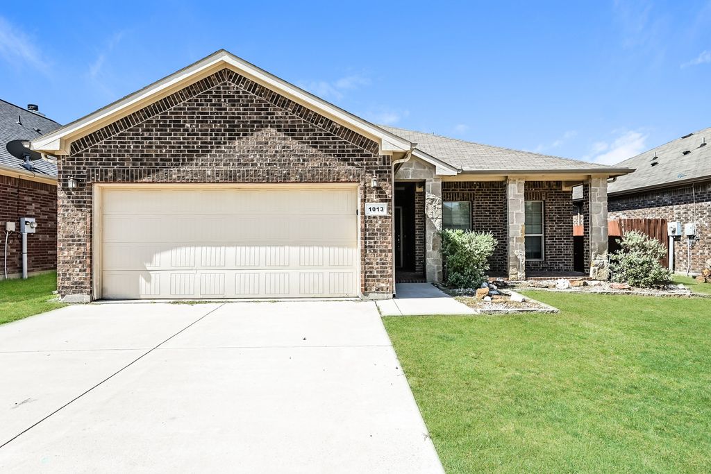1013 Jodie Drive, Weatherford, TX 76087