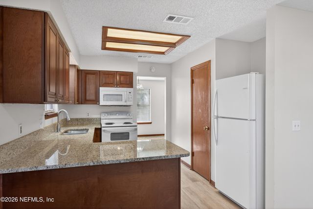 8341 FIRE FLY Lane, Jacksonville, FL 32244