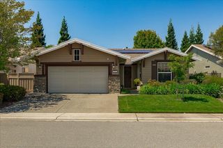 386 Snapdragon Ln, Lincoln, CA 95948