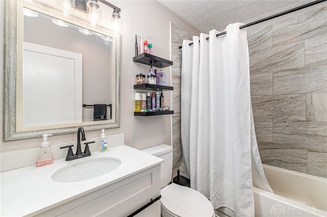 1180 Trudy Court, Lebanon, OH 45036