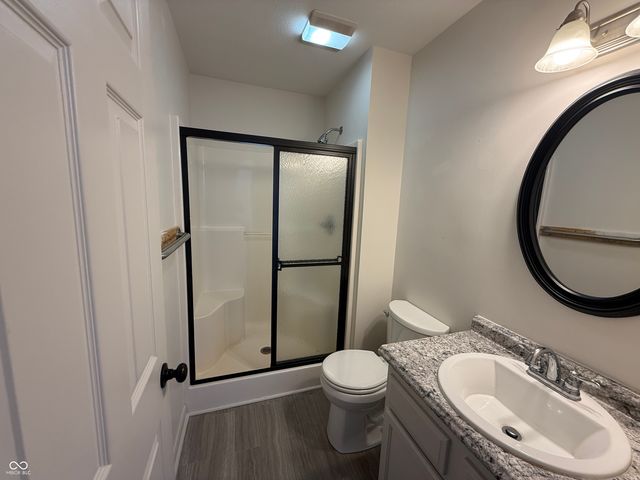 5202 E Harvard Court, Columbus, IN 47203