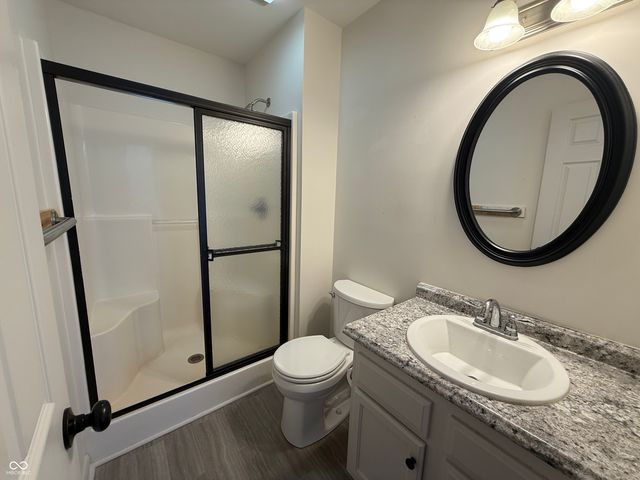 5202 E Harvard Court, Columbus, IN 47203