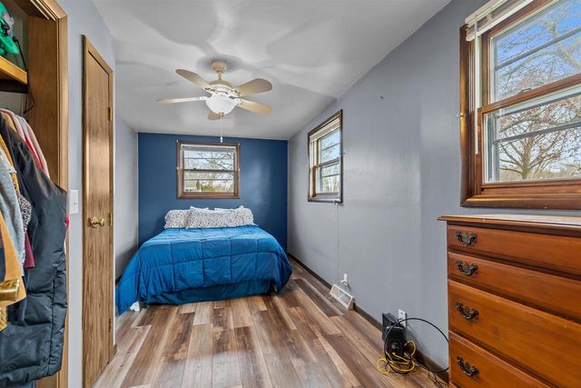 433 SPRUCE STREET, Omro, WI 54963