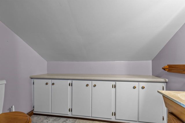 433 SPRUCE STREET, Omro, WI 54963