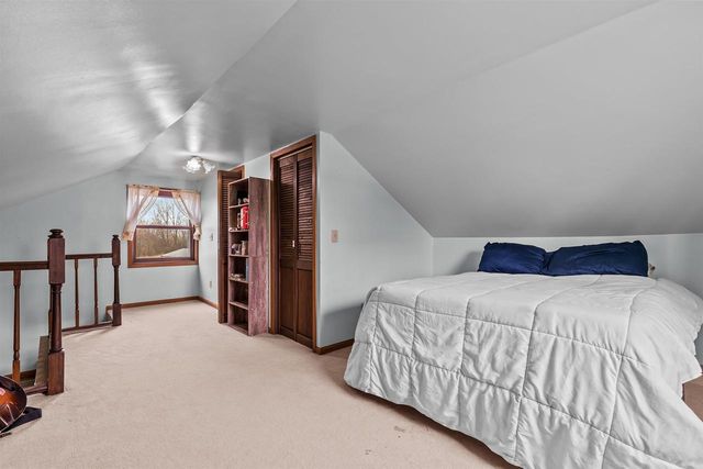 433 SPRUCE STREET, Omro, WI 54963