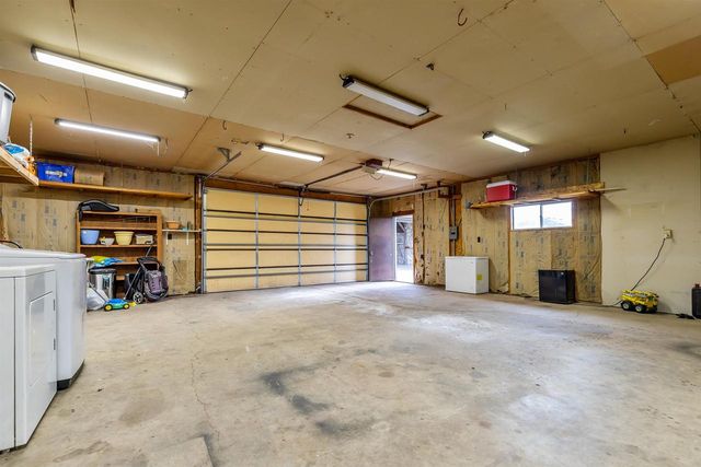 433 SPRUCE STREET, Omro, WI 54963