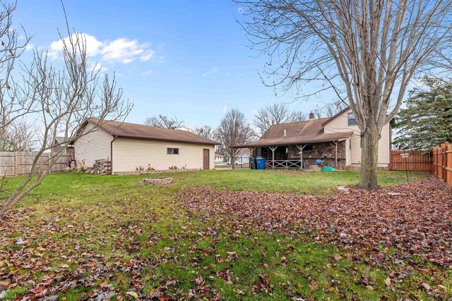 433 SPRUCE STREET, Omro, WI 54963