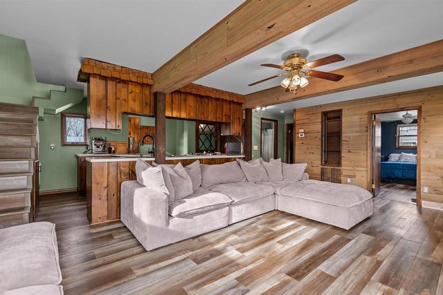 433 SPRUCE STREET, Omro, WI 54963