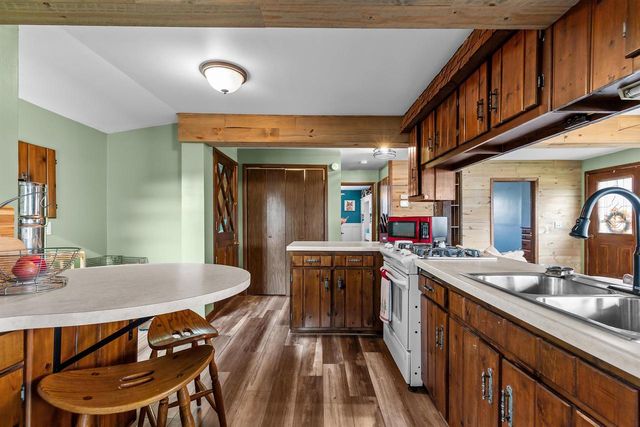 433 SPRUCE STREET, Omro, WI 54963