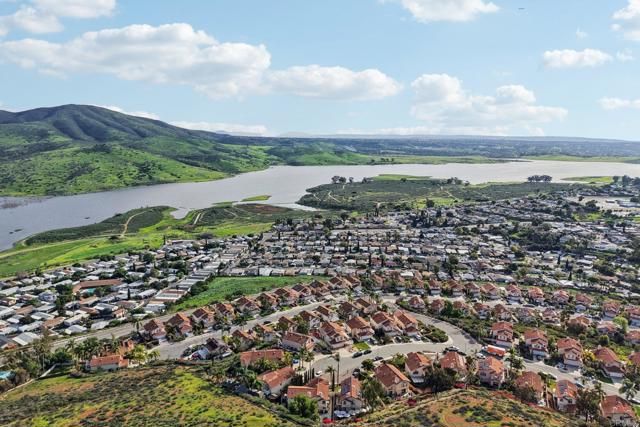 9863 Avenida Colino, Spring Valley, CA 91977