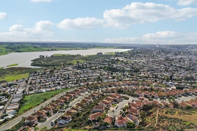 9863 Avenida Colino, Spring Valley, CA 91977