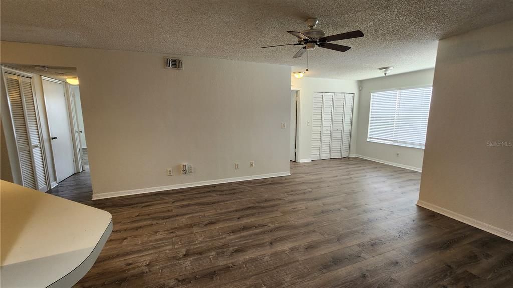 Image 4 of property listing at 4630 COMMANDER DRIVE 1028, Orlando, FL 32822