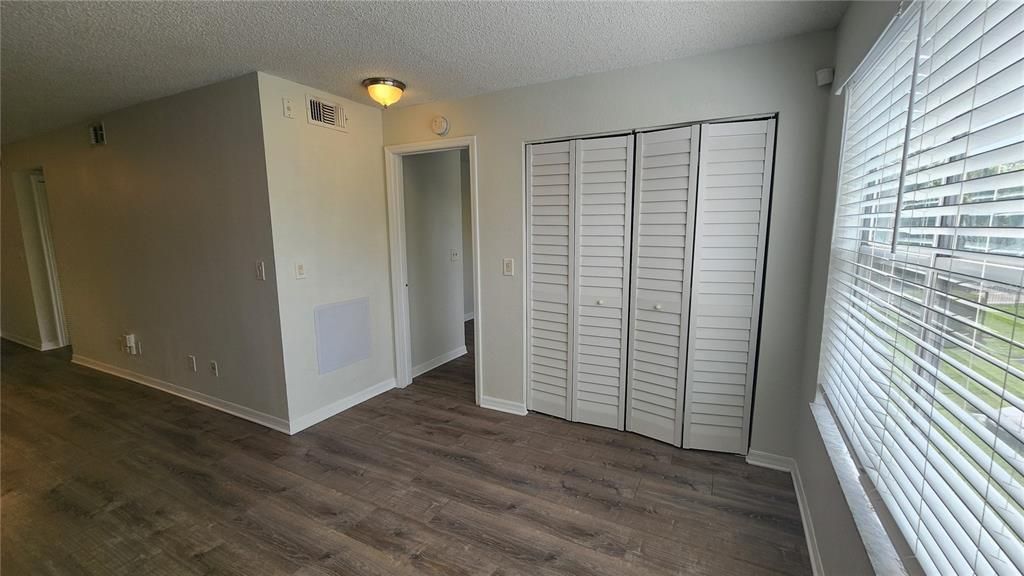 Image 7 of property listing at 4630 COMMANDER DRIVE 1028, Orlando, FL 32822