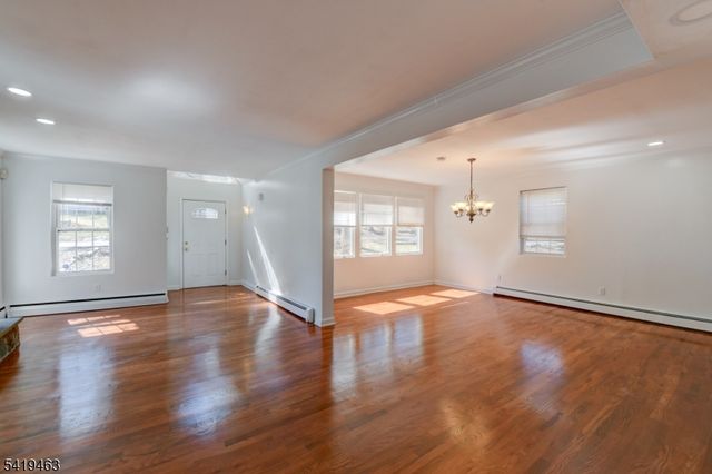 10 Toye St, Randolph Twp., NJ 07869