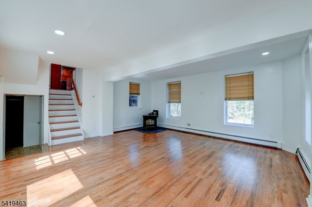 10 Toye St, Randolph Twp., NJ 07869