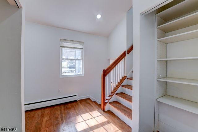 10 Toye St, Randolph Twp., NJ 07869