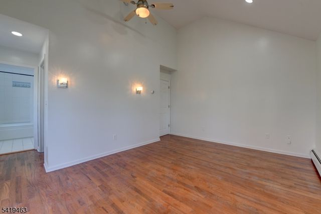 10 Toye St, Randolph Twp., NJ 07869