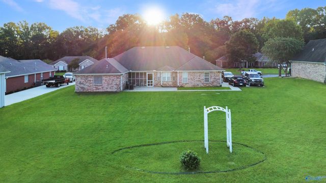 115 Hidden Creek Drive, Trinity, AL 35673