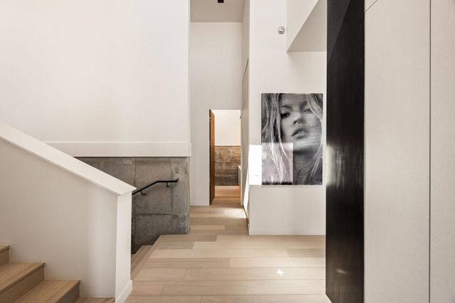 2085 Desert Flower Court, Palm Springs, CA 92262